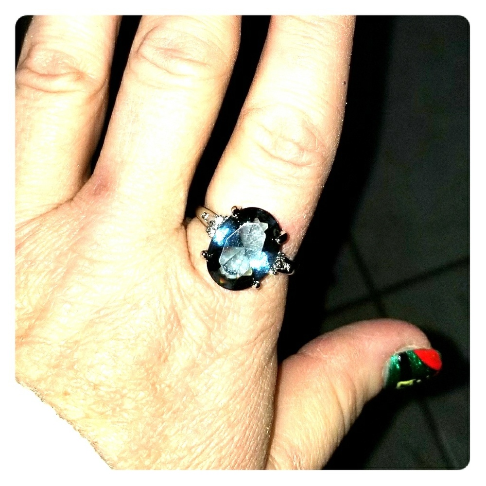 Ring, size 10,